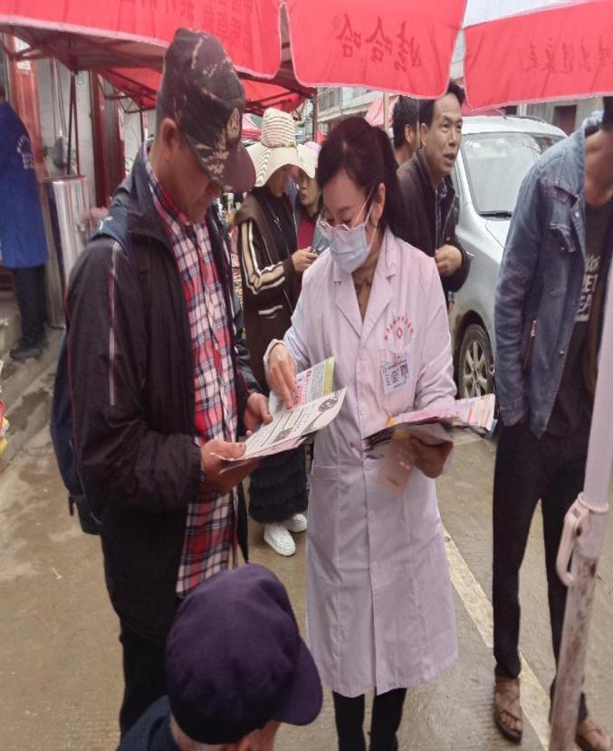 建兴乡卫生院开展“服务百姓健康行动”义诊活动2.png 建兴乡卫生院开展“服务百姓健康行动”义诊活动2.png