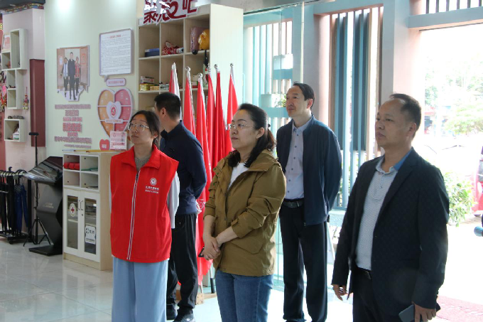 乌兰浩特市委宣传部到锦秀社区调研民族团结进步示范创建工作1.png