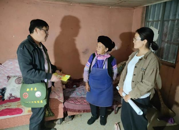 建兴乡马鹿社区广泛开展森林草原防灭火高风险期宣传3.png