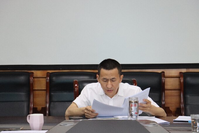 古城街道举办党纪学习教育读书班集中学习2.JPG