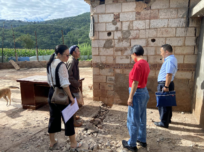 纳溪社区:关心关爱“一老一小” 擦亮朝夕幸福成色1.png 纳溪社区:关心关爱“一老一小” 擦亮朝夕幸福成色1.png