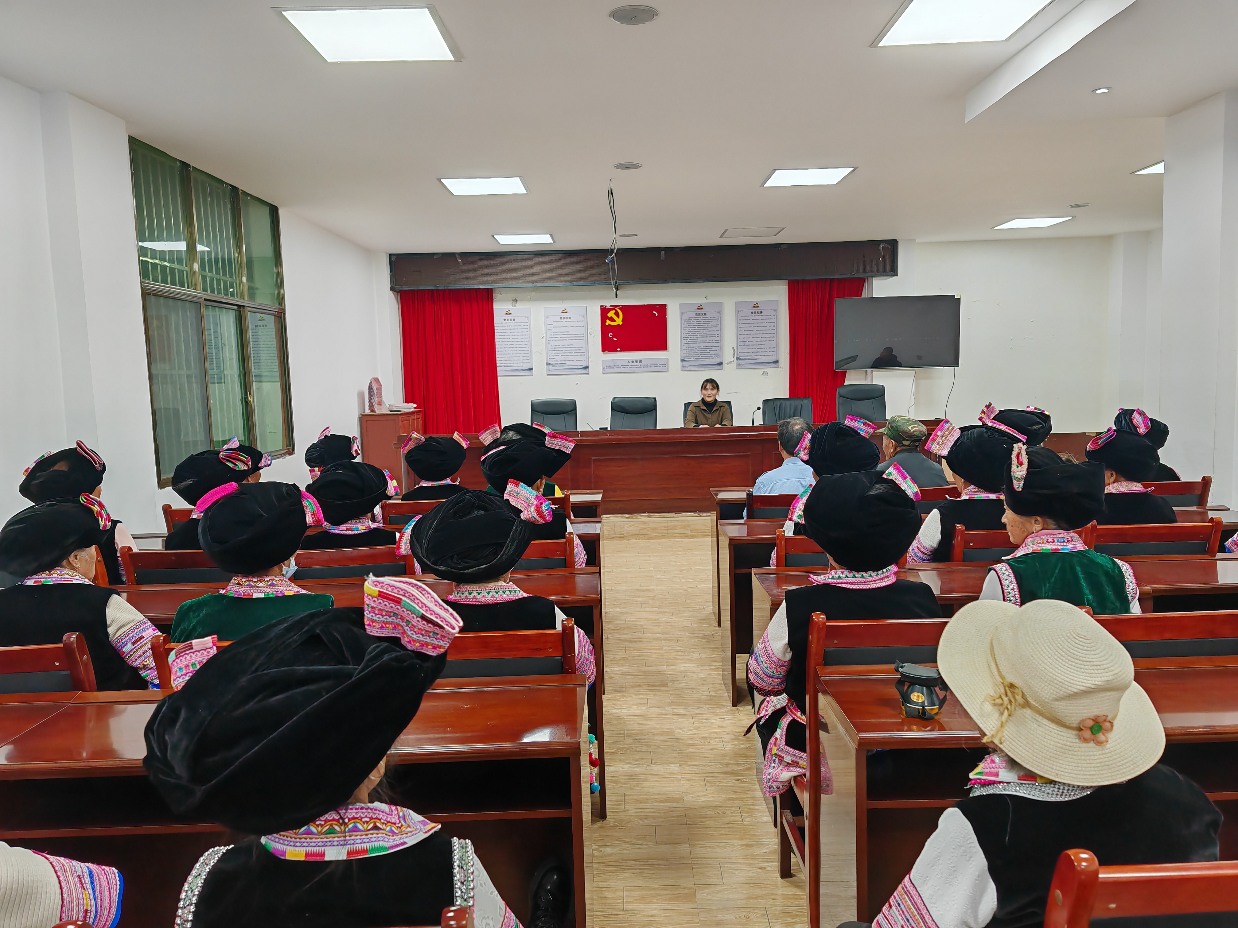 马鹿社区开展健康宣讲活动1.jpg