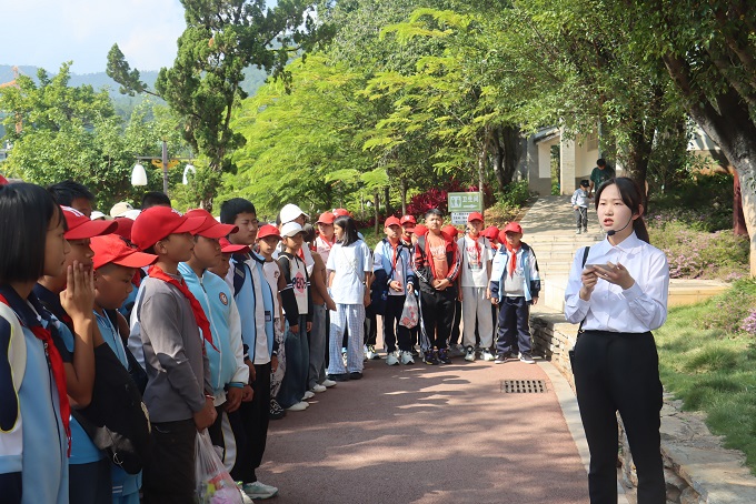 赓续红色血脉 传承爱国基因┃县城区第二教育集团走进爱国主义教育基地2.JPG 赓续红色血脉 传承爱国基因┃县城区第二教育集团走进爱国主义教育基地2.JPG