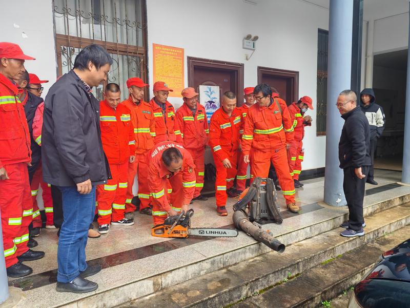 建兴乡召开2024—2025年度森林草原防灭火工作暨防灭火指挥员培训会议3.jpg 建兴乡召开2024—2025年度森林草原防灭火工作暨防灭火指挥员培训会议3.jpg