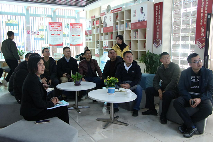 开远市市委政法委副书记带队到社区调研综治中心实体化运行工作开展情况1.png
