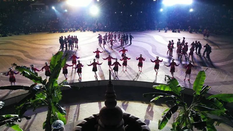 《花腰恋歌》演出1.jpg 《花腰恋歌》演出1.jpg