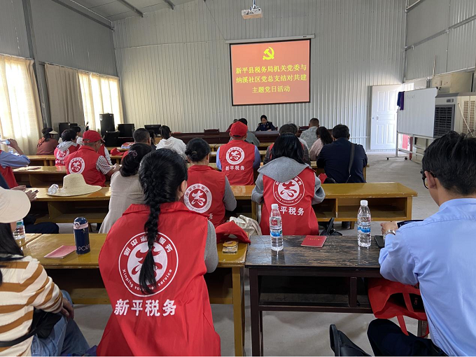 纳溪社区：党建引领聚合力 志愿服务“暖”民心1.png