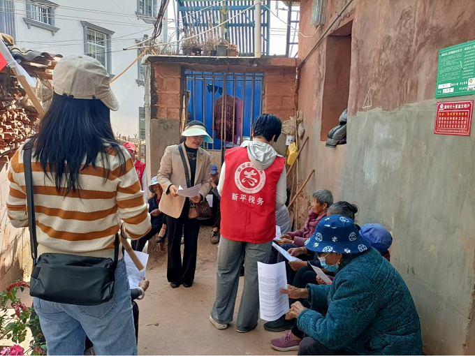 纳溪社区:党建引领聚合力 志愿服务“暖”民心3.png 纳溪社区:党建引领聚合力 志愿服务“暖”民心3.png