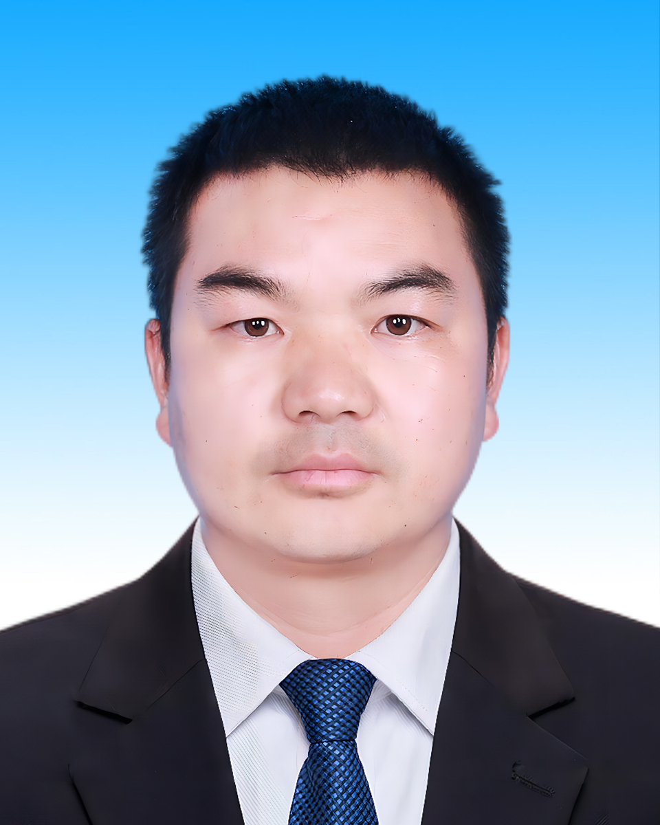陈绍华.jpg