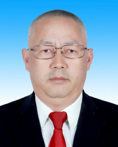 新平县林业和草原局-余开学_副本.jpg