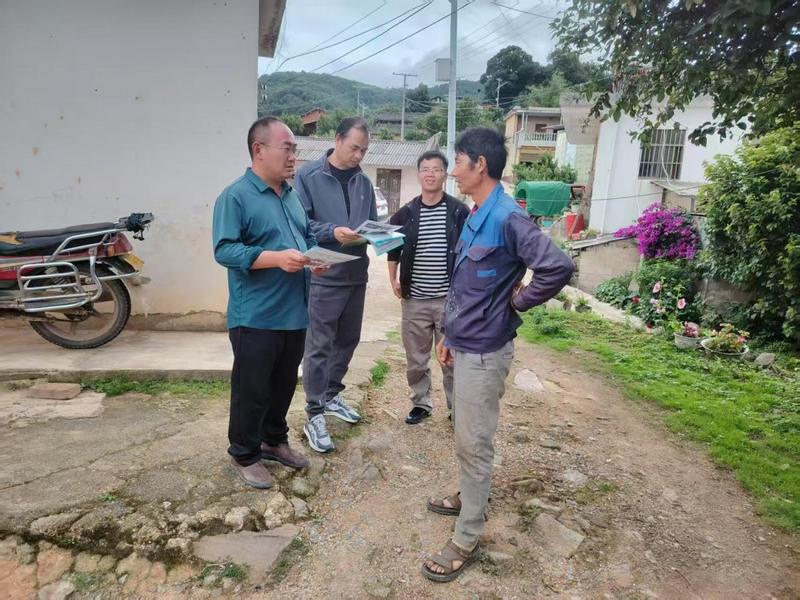 建兴:严把野生菌“入口关” 守护群众舌尖上的安全2.jpg 建兴:严把野生菌“入口关” 守护群众舌尖上的安全2.jpg