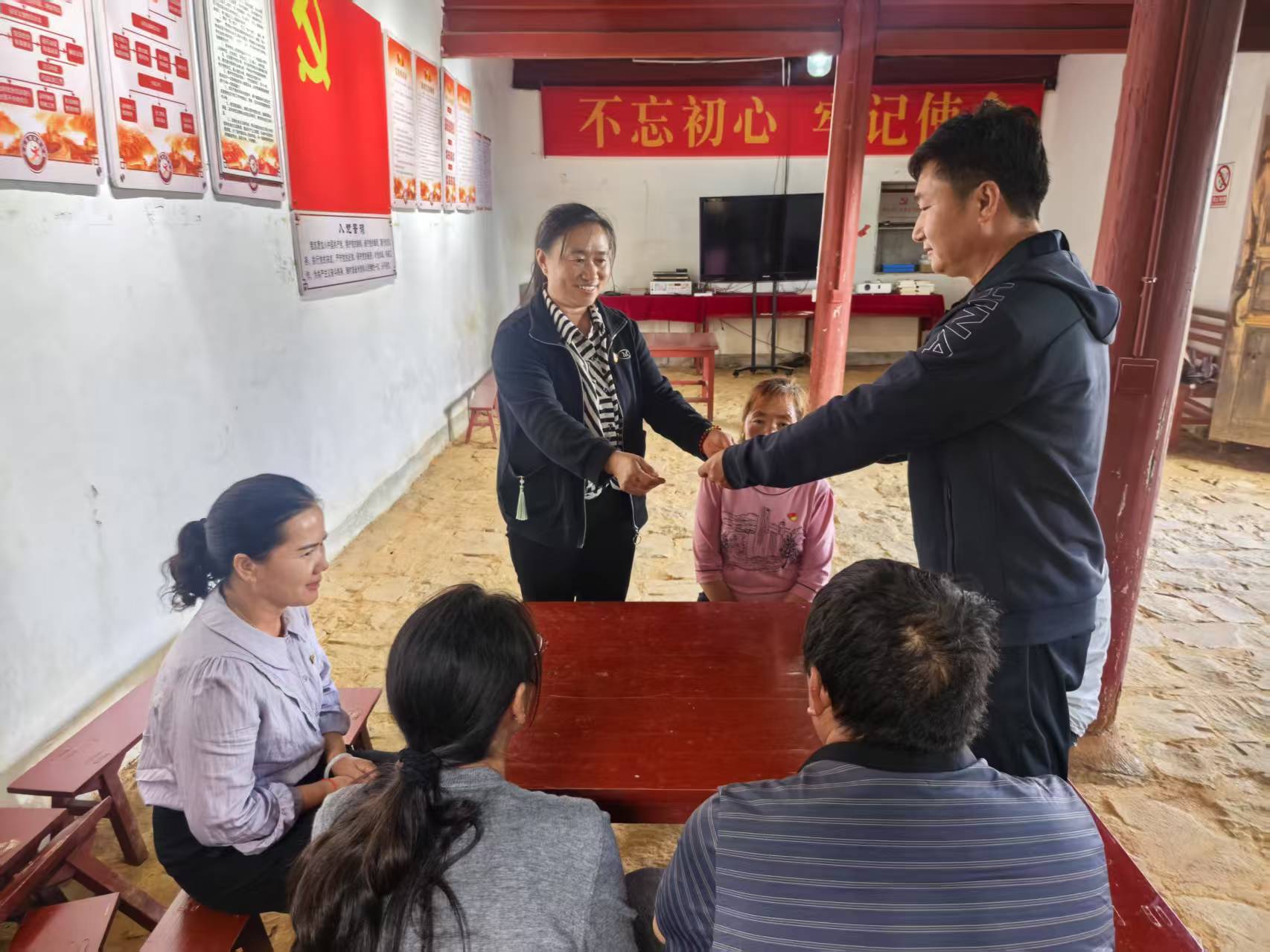 建兴商会1.jpg 建兴商会1.jpg
