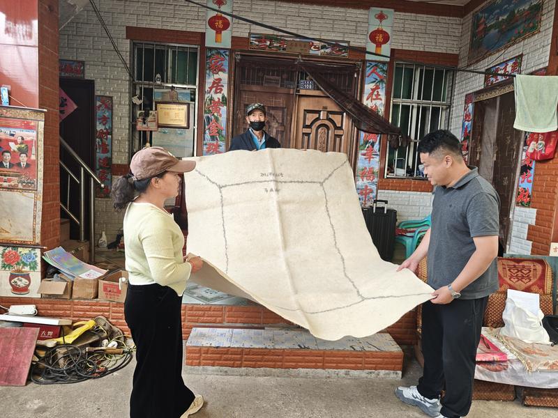 建兴乡开展非遗传承人走访工作2.jpg