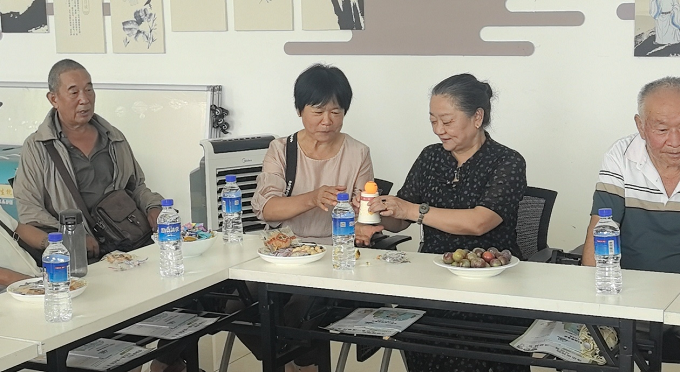 暖心相伴·健康防诈同行2.png