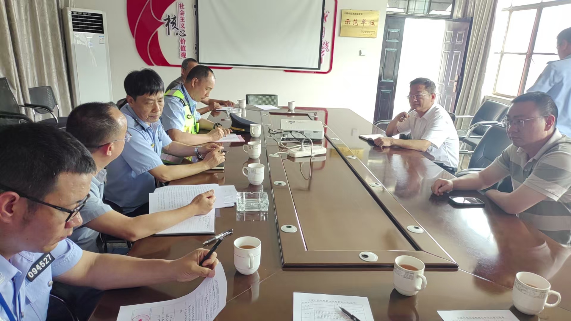 5.19对瀛洲水泥厂惩戒性约谈.jpg 5.19对瀛洲水泥厂惩戒性约谈.jpg