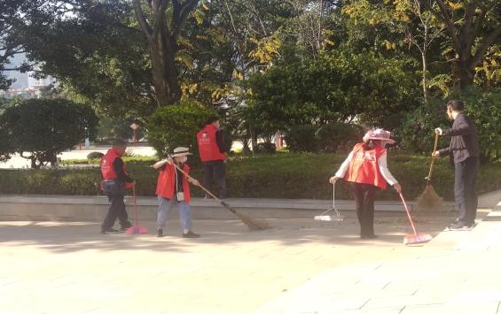 弘扬雷锋精神1.jpg 弘扬雷锋精神1.jpg