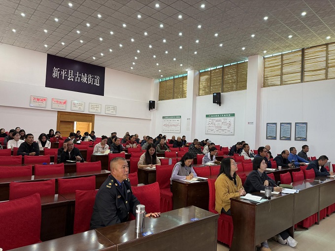 深耕城管执法业务 提升干部履职能力3.jpg