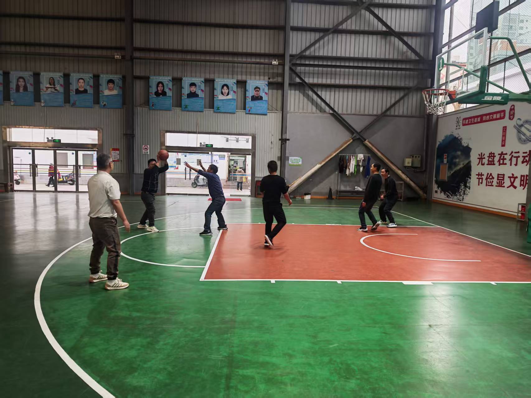 图片41 工信局举办2025年职工趣味运动会.jpg 图片41 工信局举办2025年职工趣味运动会.jpg