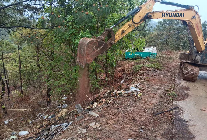 古城街道全面开展固体废物清运整治 筑牢辖区生态环境防线1.png