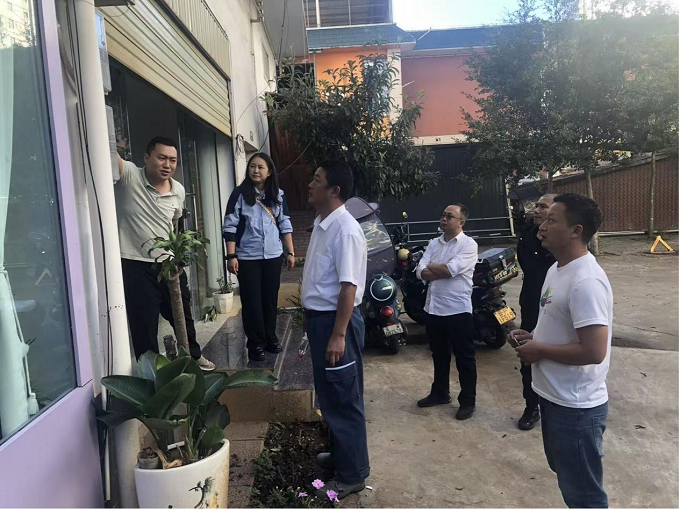 凝心聚力破电忧 同心攻坚焕新颜2png.png