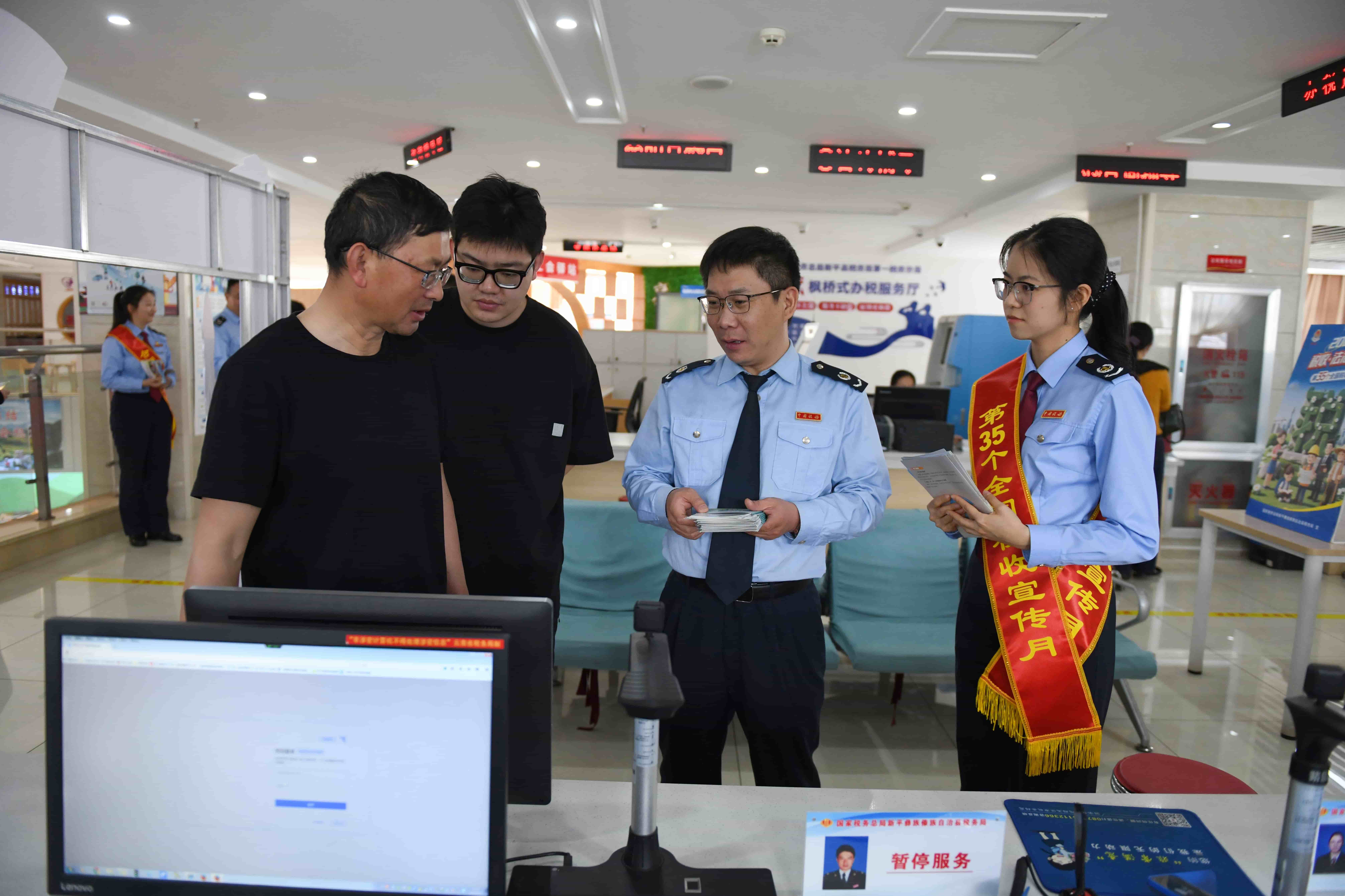 图1.jpg 图1.jpg