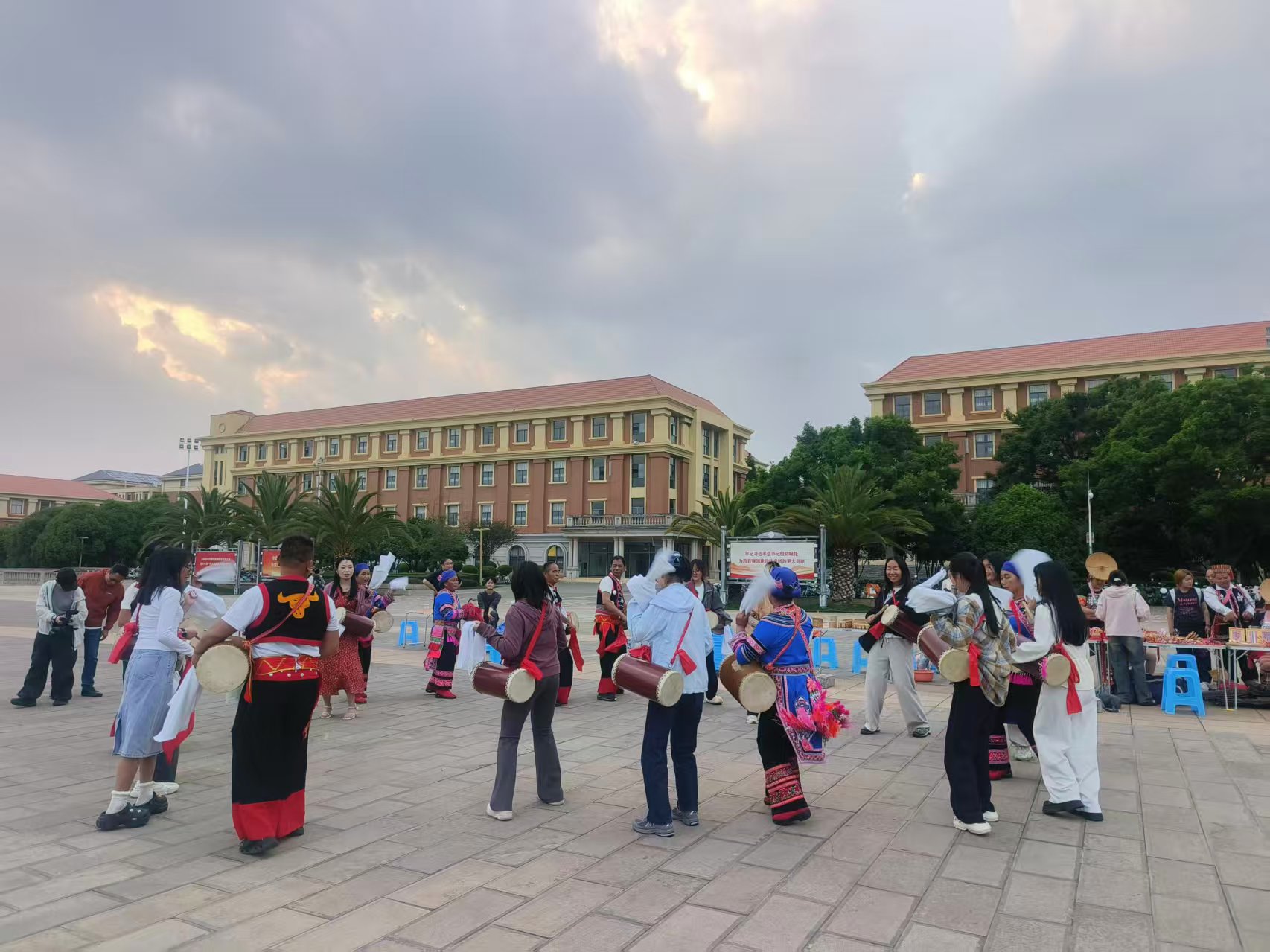 新平文旅信息03602.jpg 新平文旅信息03602.jpg