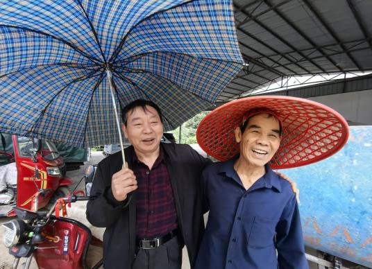 半世重逢续军魂1.jpg 半世重逢续军魂1.jpg