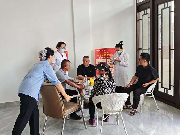 党建引领办实事 义诊服务暖民心1.png 党建引领办实事 义诊服务暖民心1.png